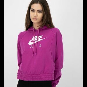 Nike cropped hooded pullover